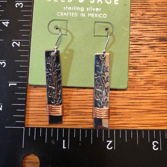 Seed & Sage Earrings - Picture 6 of 6